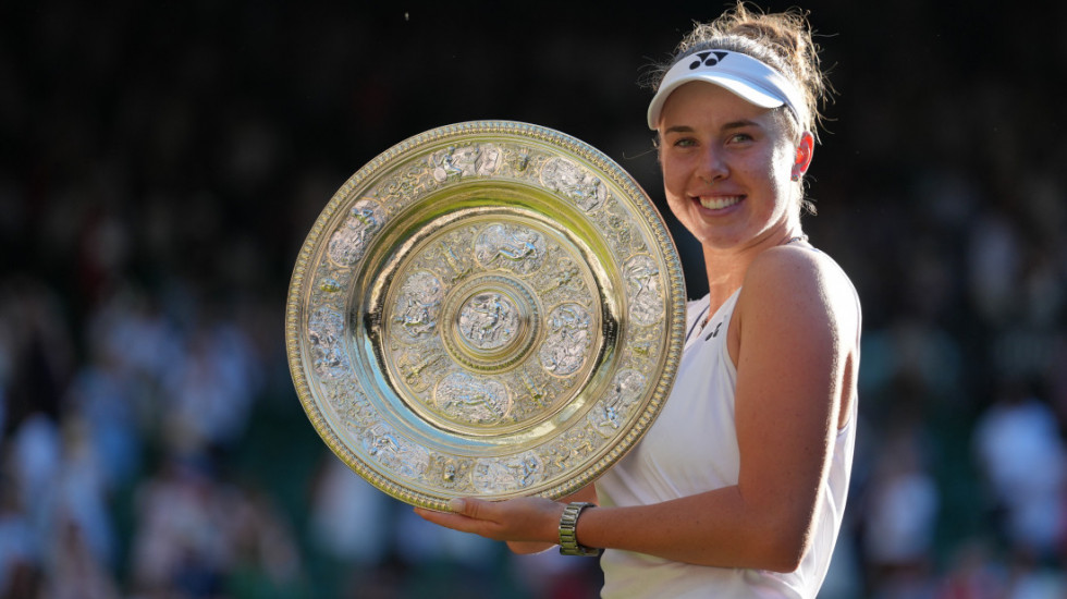 Češka teniserka Linda Noskova osvojila Vimbldon prvi put u karijeri