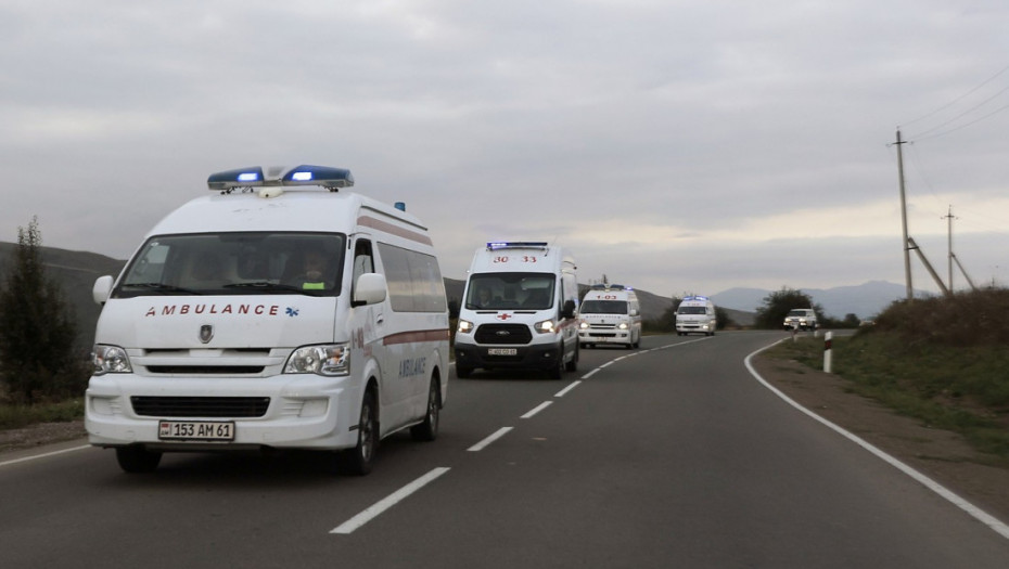 Teška saobraćajna nesreća u Azerbejdžanu: Autobus se prevrnuo, povređeno više od 30 putnika