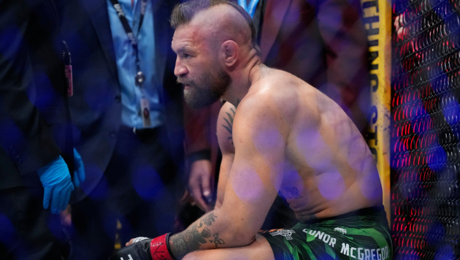 Baš loše vesti iz MMA sveta: Konor Mekgregor pokidao prednji ukršteni ligament