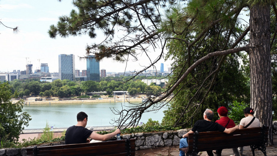 Danas promenljivo oblačno sa sunčanim intervalima: U toku večeri pljuskovi sa grmljavinom