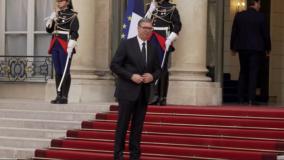 Makron priređuje večeru za svetske lidere u Jelisejskoj palati, prisustvuje Vučić (VIDEO)
