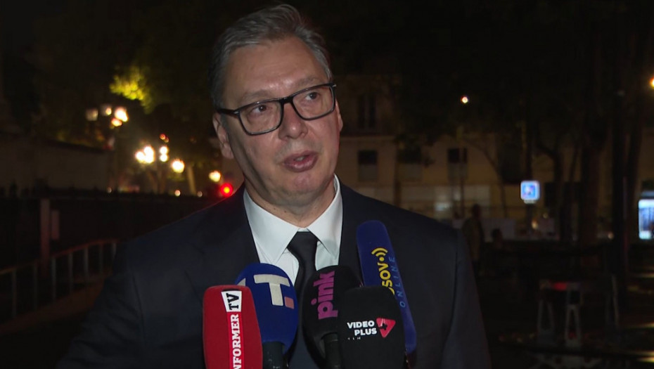Vučić iz Pariza: Tema na večeri su bile srpske rakete kupljene iz Kine, rekao sam da ćemo dobiti i nove
