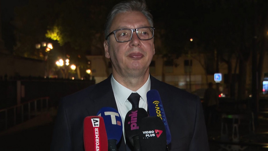 Vučić: Oni koji govore o posrnulom rejtingu SNS ne čitaju istraživanja