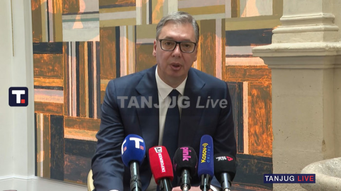 Vučić nakon parade u Parizu: Posebno sam bio srećan kada sam video srpsku zastavu