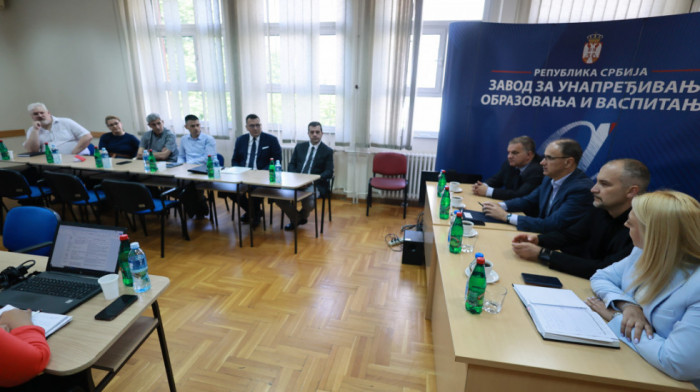 Macut razgovarao sa dekanima prirodnih fakulteta o unapređenju programa u školama