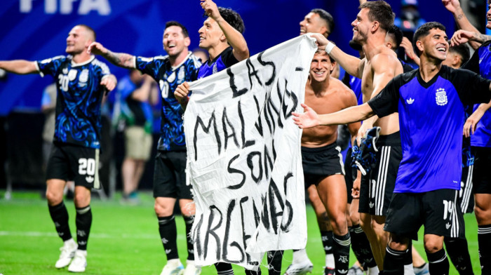 Argentina rizikuje kaznu FIFA: Šta znači transparent zbog kog su "gaučosi" na tankom ledu pred finale Mundijala (FOTO)