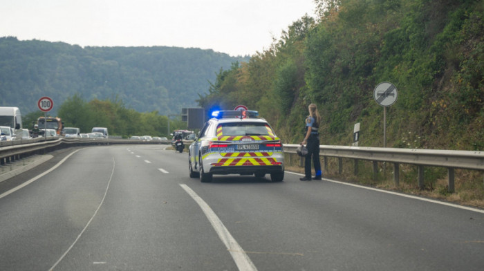 Teška nesreća u Nemačkoj: Dvoje mrtvih nakon sudara zbog vožnje u suprotnom smeru