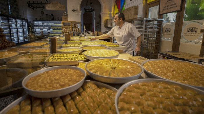 Turska i Azerbejdžan zatražili od UNESCO zaštitu baklave, mnoge zemlje negoduju