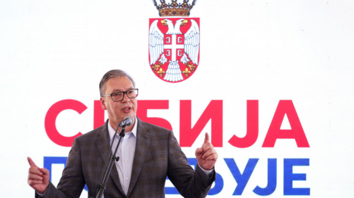 Vučić na skupu građana u selu Drežnik kod Užica