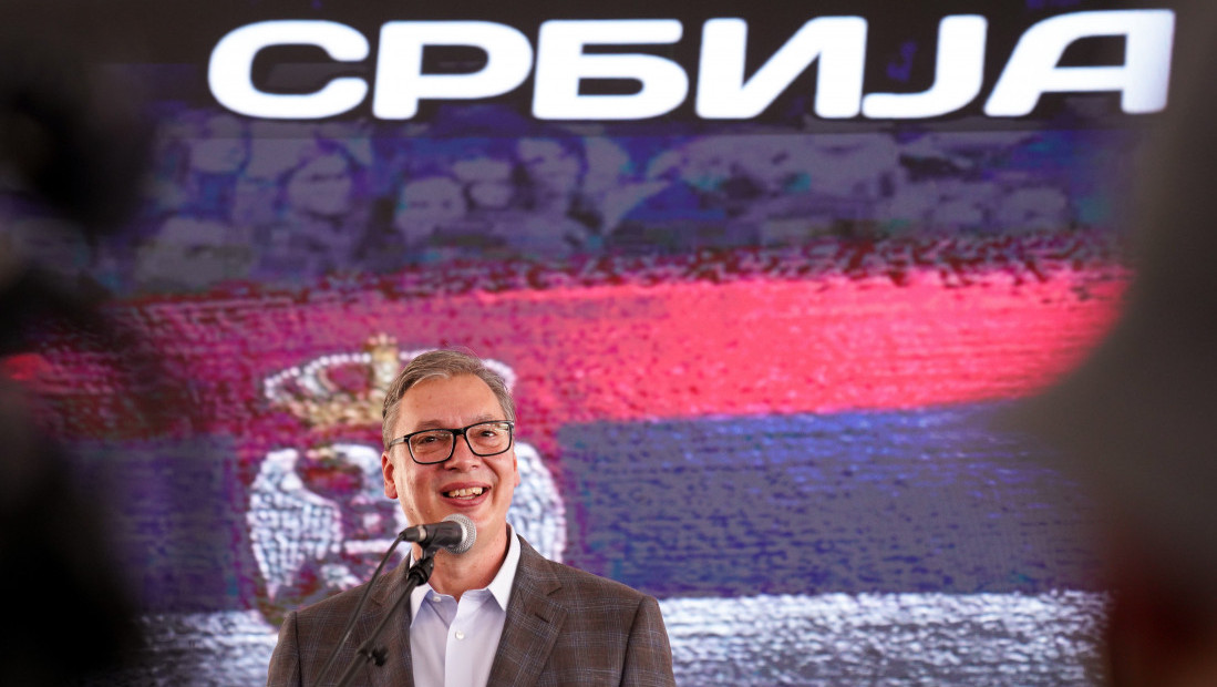 Vučić u Lapovu: Mnogo para spolja je uloženo u rušenje Srbije, mi nećemo svađe, želimo da budemo ujedinjeni