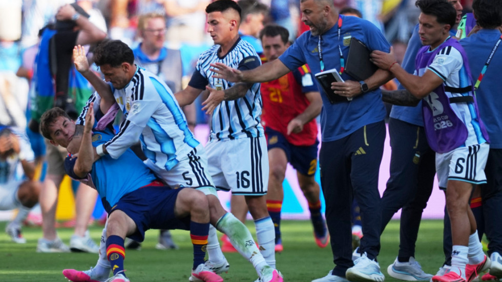 Argentina se propisno obrukala u finalu Mundijala