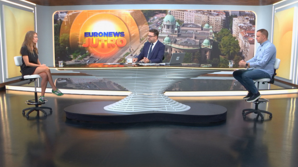 Analiza političke scene u Srbiji: Andrea Jovanović i Rajko Kapelan za Euronews Srbija o predizbornoj kampanji (VIDEO)