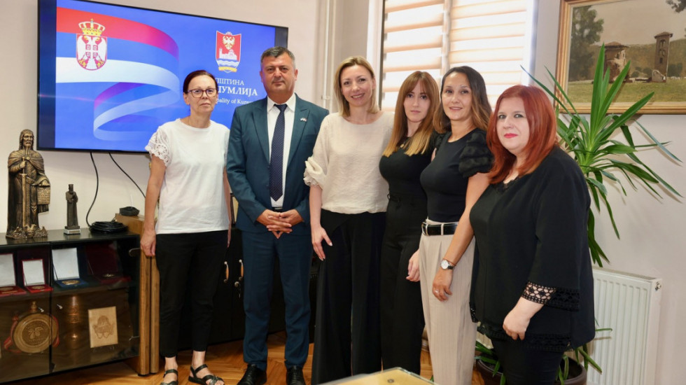 Macura razgovarala sa rukovodstvom opštine Kuršumlija o unapređenju položaja žena