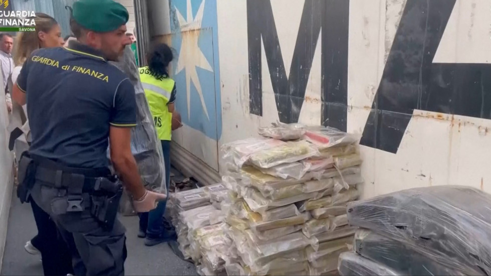 Zaplena oko 800 kilograma kokaina na severu Italije: Ljubišić o zastavi Srbije na paketu narkotika visoke čistoće