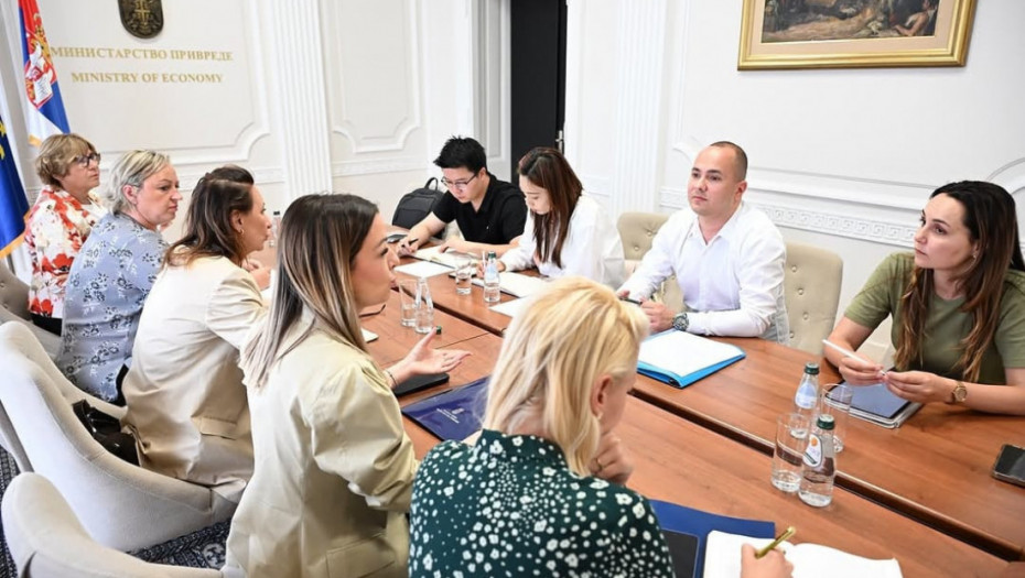 Mesarović sa kompanijama Minth, Nataly Drogerija i Lambino o planovima i ulaganjima