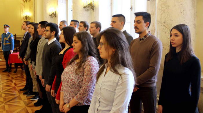 Otvoren konkurs za 49 studentskih stipendija Ministarstva odbrane