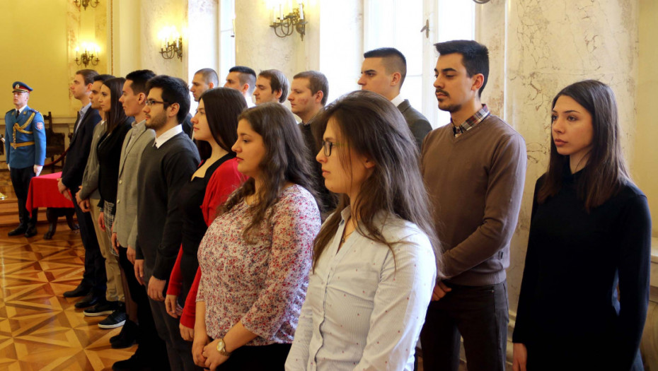 Otvoren konkurs za 49 studentskih stipendija Ministarstva odbrane