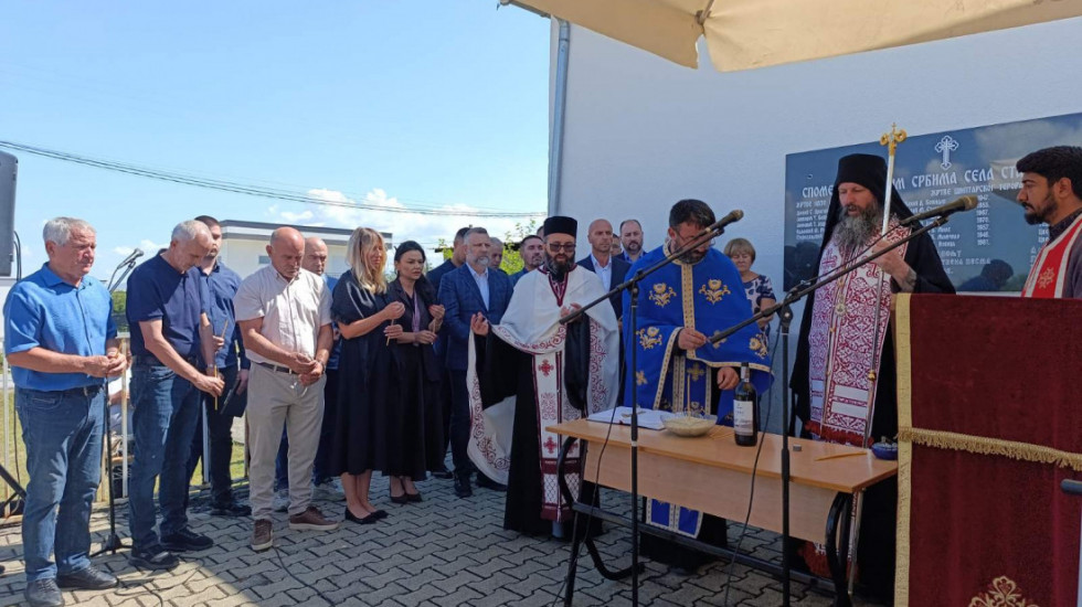 Služen parastos ubijenima u masakru u Starom Gracku