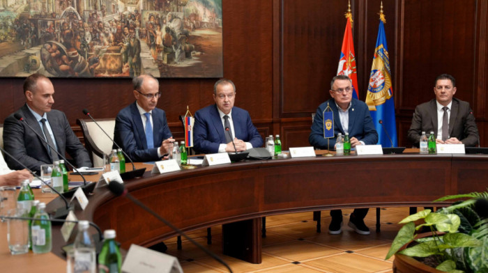 Dačić i Macut najavili nove mere: Srbija menja Zakon o saobraćaju - za ovaj prekršaj uvodi se nulta tolerancija