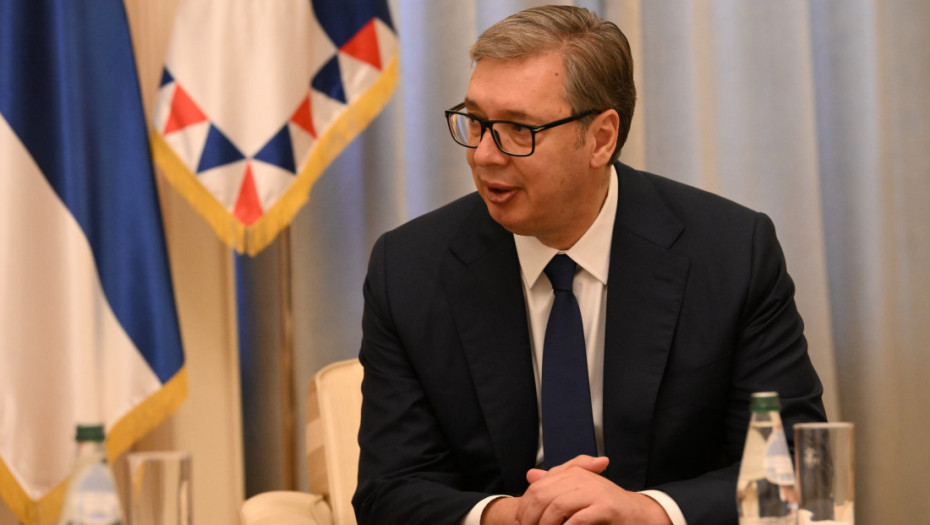 Vučić: Verujem da će najmlađi oficiri svoj posao obavljati časno i u korist Srbije