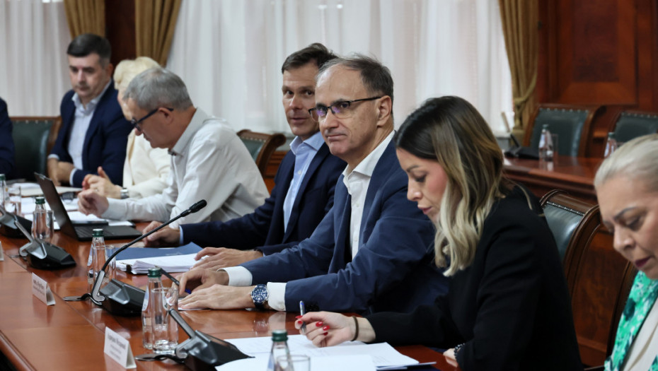 Macut predsedavao sednicom saveta BDP: Fokus na rastu i podizanju standarda građana