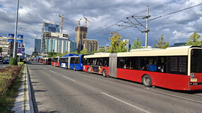 Izmene na linijama 25 i 25P zbog radova u Kruševačkoj, linija 22 privremeno ukinuta