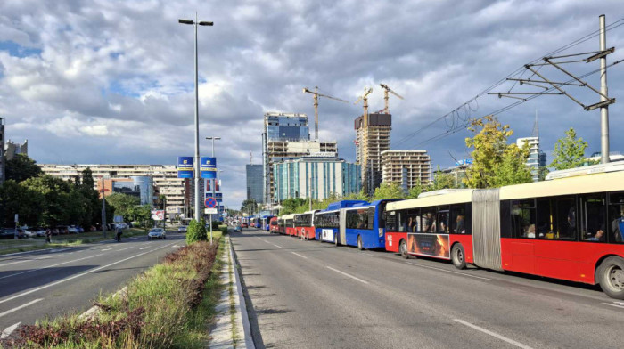 Beograd danas pod izmenjenim režimom saobraćaja: Trka "10K" i Prajd menjaju kretanje kroz grad