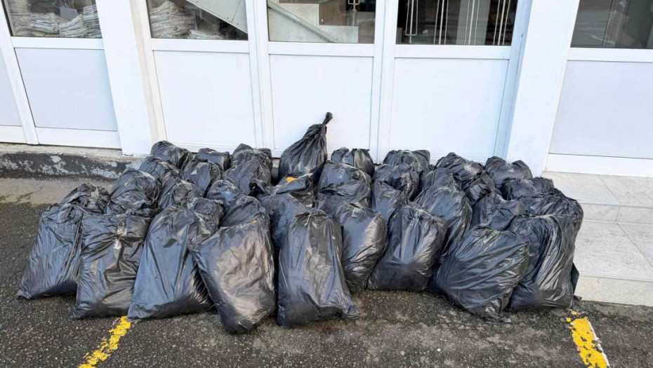 Zaplenjeno oko 400 kilograma rezanog duvana u Novom Pazaru: Osumnjičeni oštetio budžet za oko 4.400.000 dinara