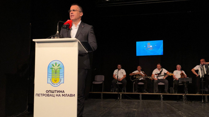 Milićević: Otvoren kamp za decu iz regiona i dijaspore u Petrovcu na Mlavi (FOTO)