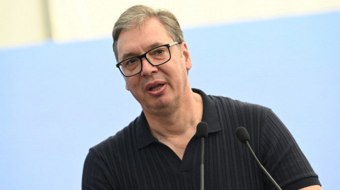 Vučić povodom pretnji smrću: Pobedićemo i ujedinićemo Srbiju, ne osećam se ugroženo