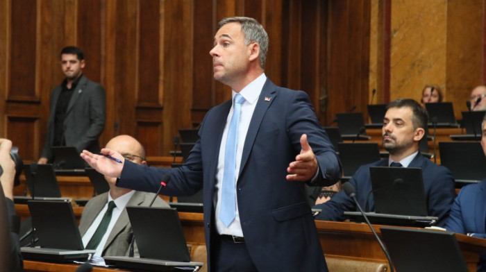 Aleksić obrazložio predlog za glasanje o nepoverenju Vladi