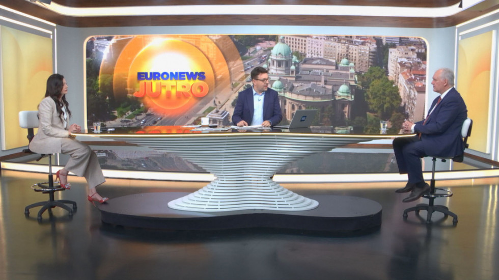 Rasprava o nepoverenju Vladi: Simonović Bratić i Pavlović za Euronews Srbija o diskusiji u parlamentu