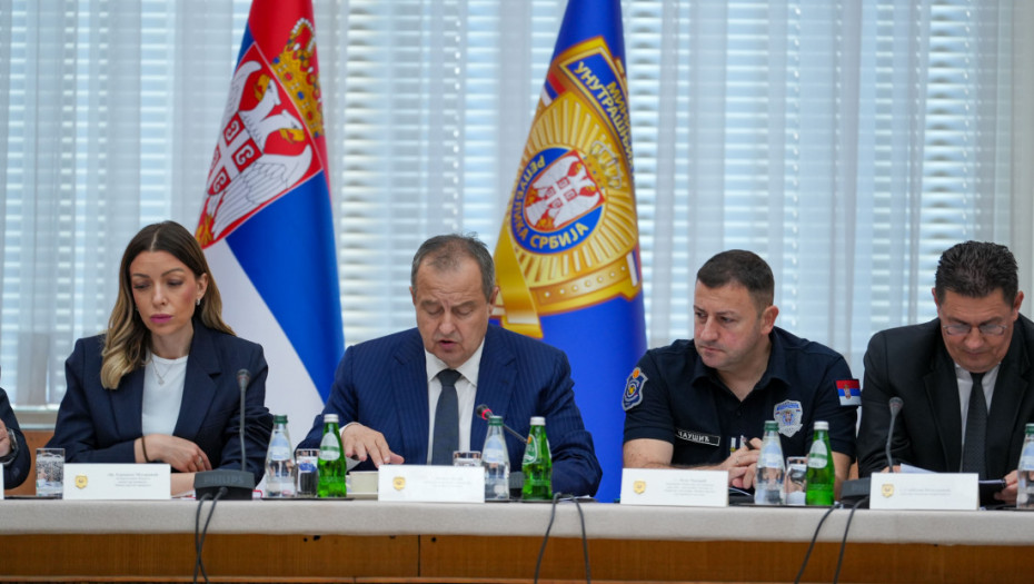Nizak vodostaj Dunava alarmirao državu: Dačić hitno sazvao Republički štab za vanredne situacije