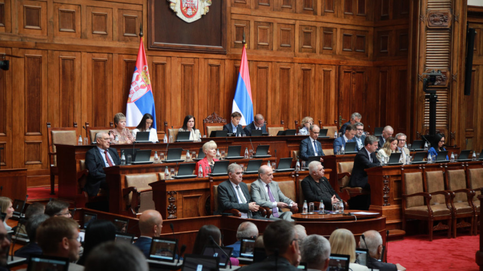 Danas nastavak vanredne sednice Skupštine Srbije, na dnevnom redu i rebalans budžeta