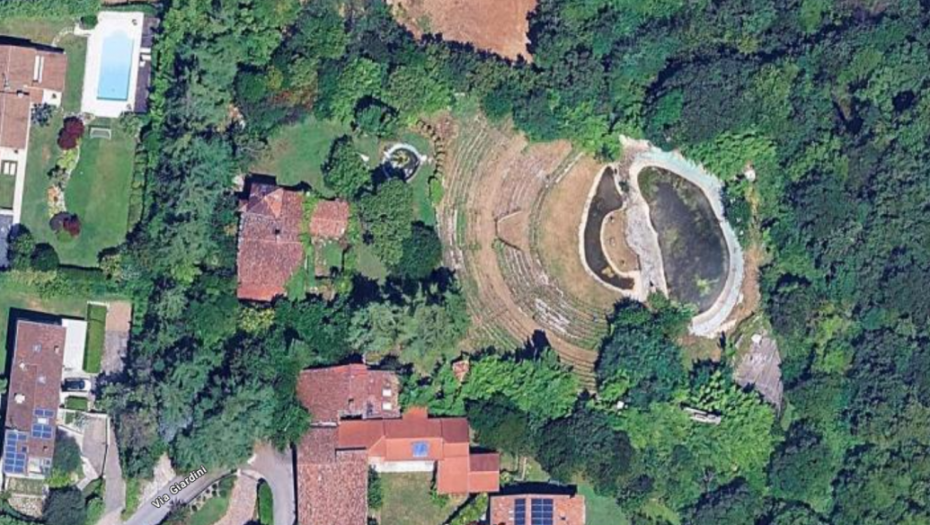 Neverovatna prevara u Italiji: Sam napravio "najstariji amfiteatar na svetu", pa turistima naplaćivao karte