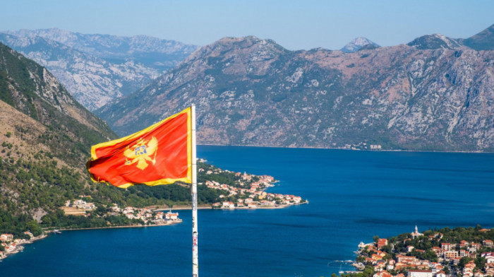 Šta sve Rusi imaju u Crnoj Gori: Besni zbog uvođenja viza od novembra, da li će kapital završiti u Srbiji?