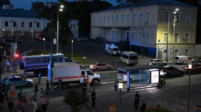 Eksplozija kod bašte kafića u Moskvi, ima poginulih i povređenih