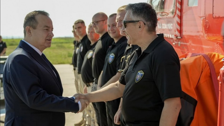 Helikopterska jedinica MUP-a obeležava slavu Ilindan, Dačić čestitao pripadnicima (FOTO)