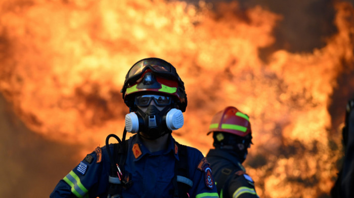 Novi požar u Magliču na obroncima Troglava iznad Ibarske magistrale