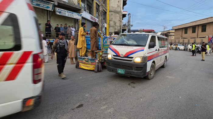 Tragedija u Pakistanu: Najmanje 14 poginulih u napadu bombaša-samoubice