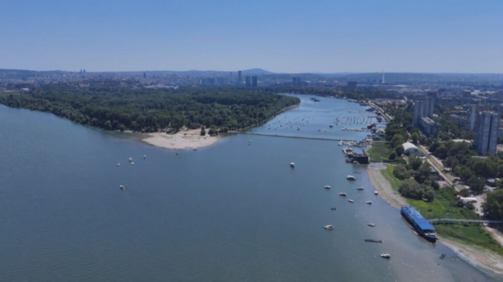 Kritično u Vojvodini: Dunav obara negativne rekorde, crpna stanica Bezdan 2 zaustavljena