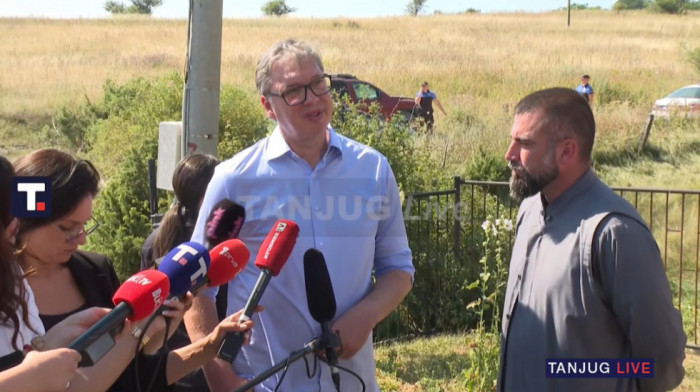 Vučić u poseti Donjem Malovanu kod Kupresa