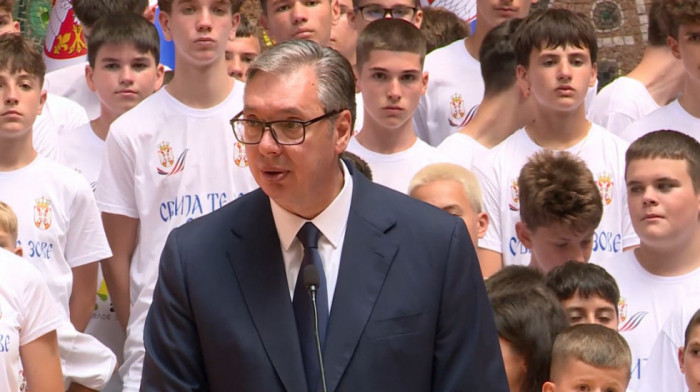 Vučić učesnicima kampa Srbija te zove: Dokazujete da ljubav prema Srbiji nema granice