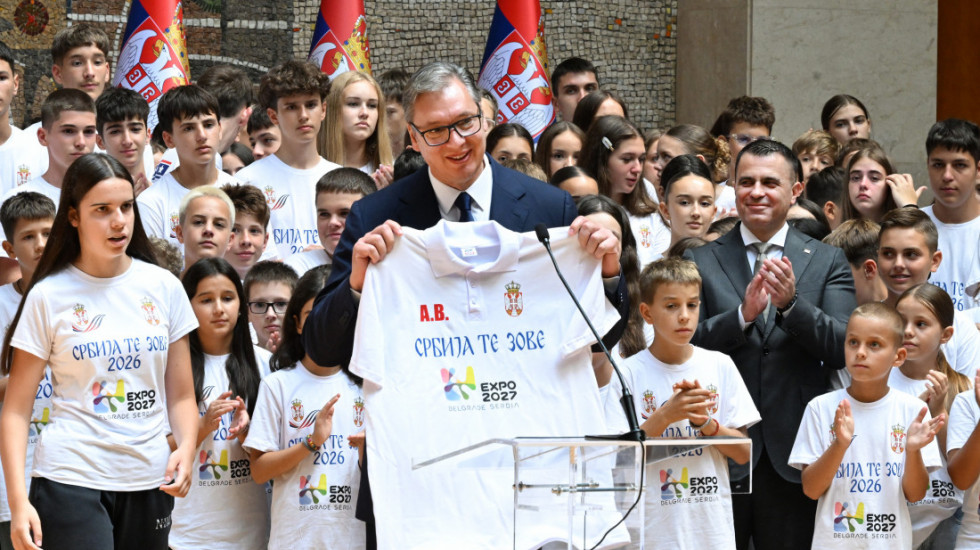 Vučić učesnicima kampa Srbija te zove: Dokazujete da ljubav prema Srbiji nema granice