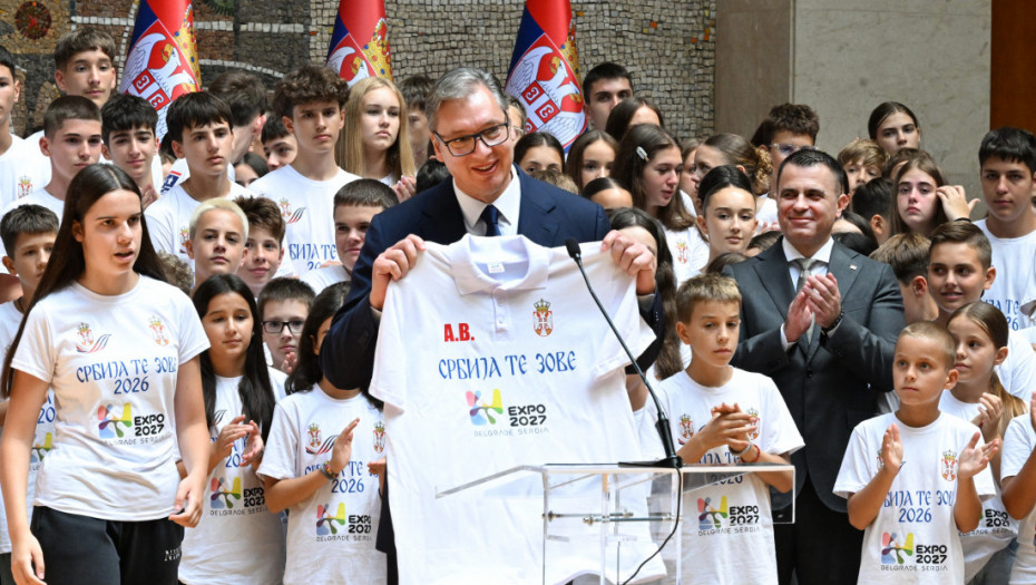 Vučić učesnicima kampa Srbija te zove: Dokazujete da ljubav prema Srbiji nema granice