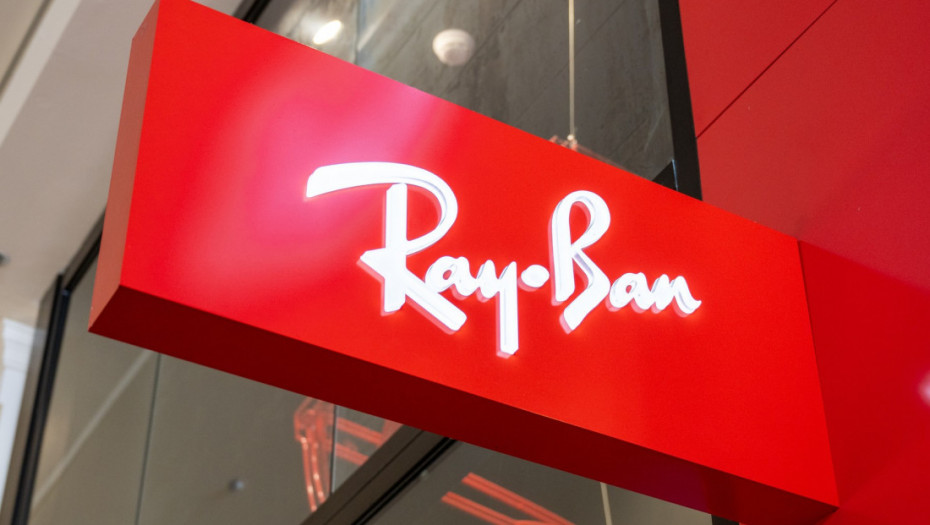 Rat za carstvo Ray-Ban naočara: Kako se nasledstvo od 46 milijardi dolara pretvorilo u porodični pakao
