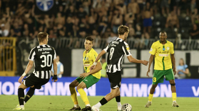 Partizan napravio pomak u igri, ali mora još mnogo više: Meč sa Tobolom kao putokaz