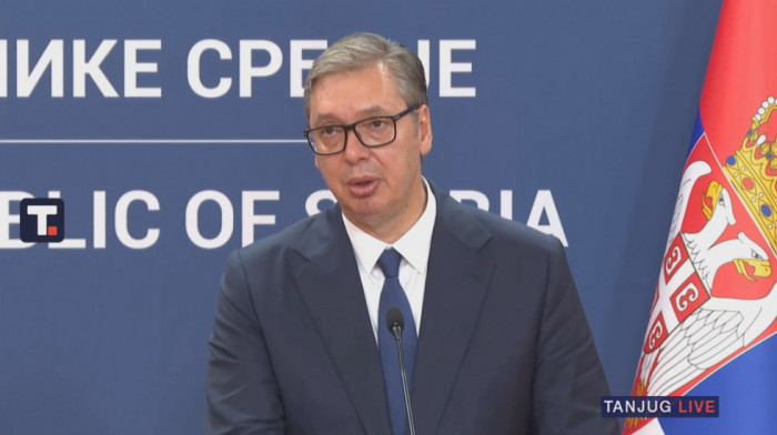 KONFERENCIJA ZA MEDIJE Vučić: Podržavamo povelju UN, rezoluciju, tj. teritorijalni integritet Ukrajine