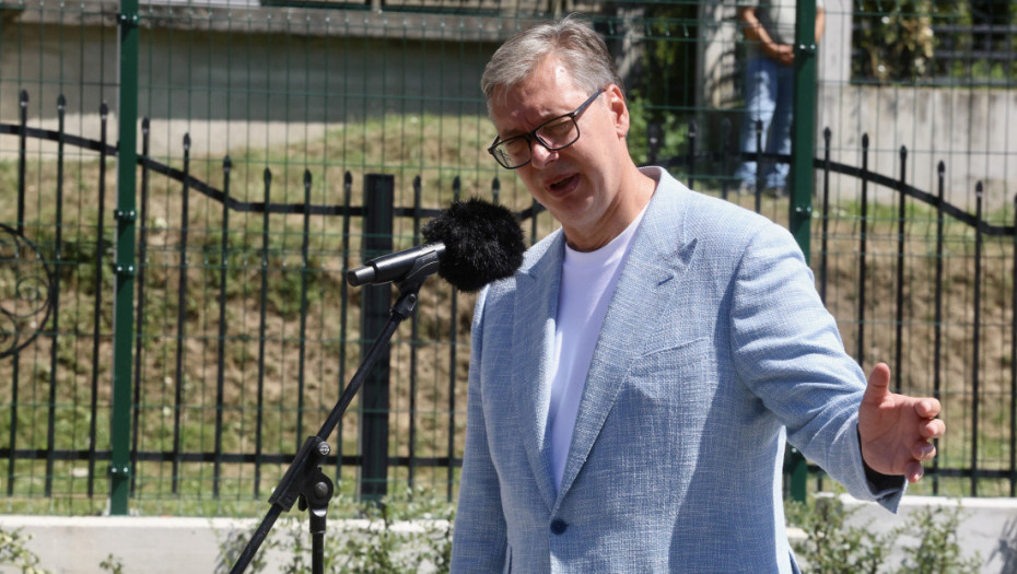 Vučić u Prijepolju najavio veće plate i penzije: "Za 20 dana ću reći koliko će biti povećanje"