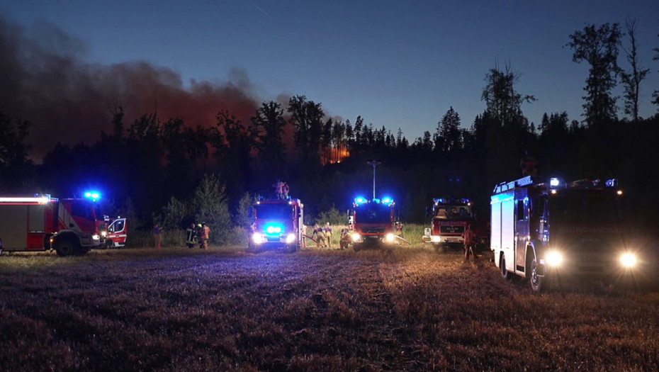 U Nemačkoj besni šumski požar, vatrogasci ne mogu da mu priđu vozilima